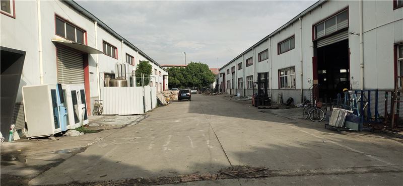 松江新橋5000平方米高8米帶5噸行廠房倉(cāng)庫(kù)出租
