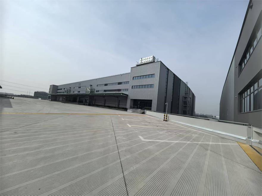 奉賢區(qū)高標(biāo)倉(cāng)庫(kù)招商：瞄準(zhǔn)長(zhǎng)三角南翼，這 3 大核心優(yōu)勢(shì)引企業(yè)關(guān)注