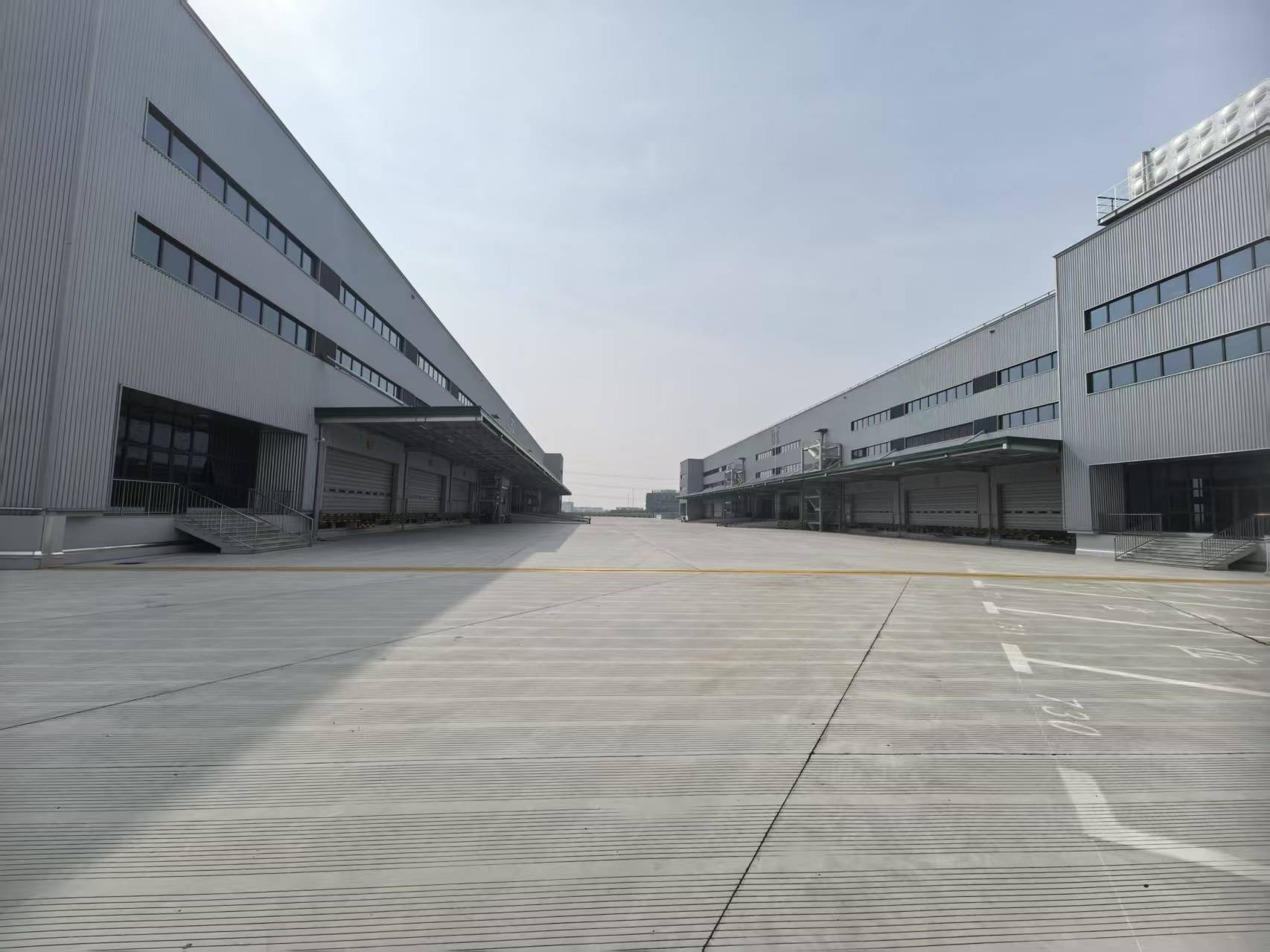 松江區(qū)大型倉(cāng)庫(kù)出租：這 3 大優(yōu)勢(shì)適配企業(yè)規(guī)?；鎯?chǔ)