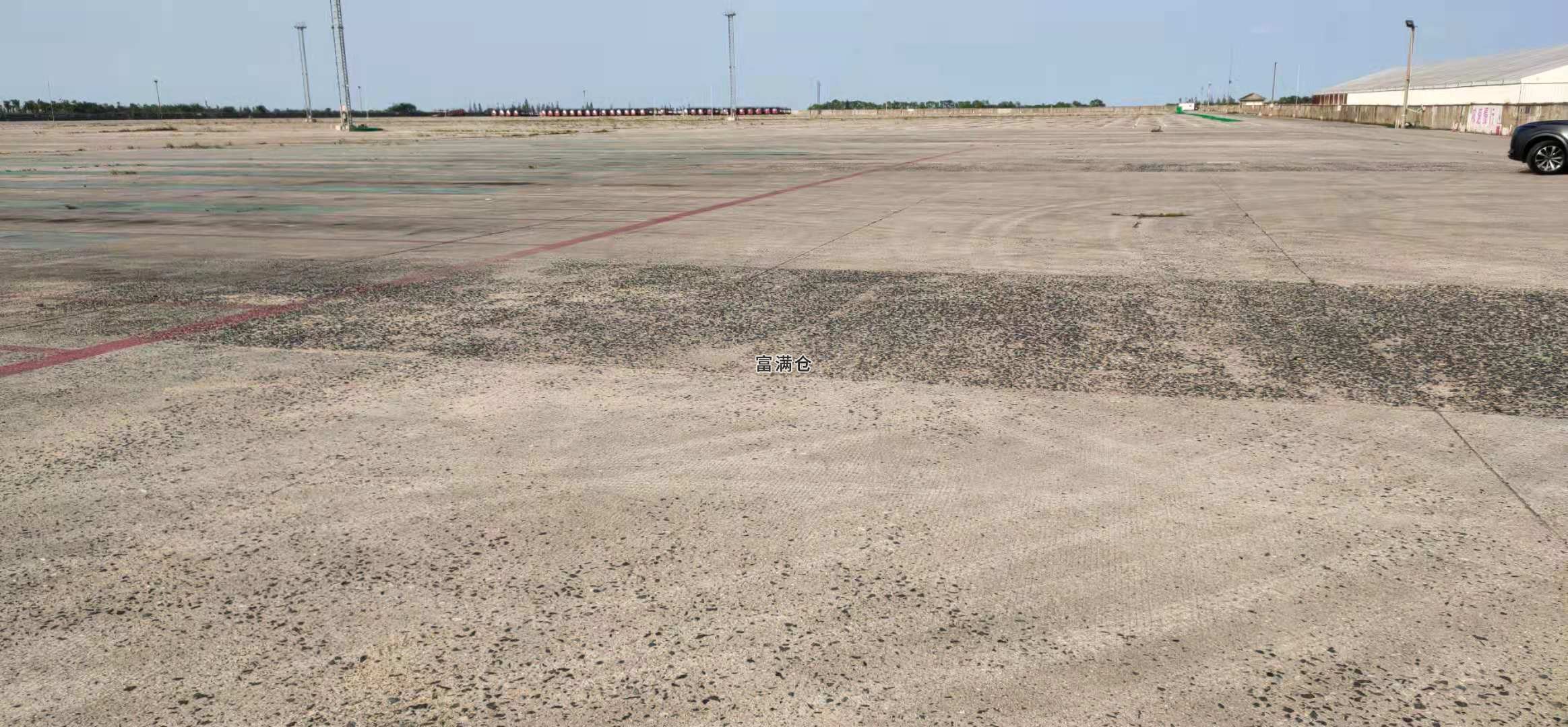 浦東新區(qū)機場附近300畝水泥場地獨門獨院出租